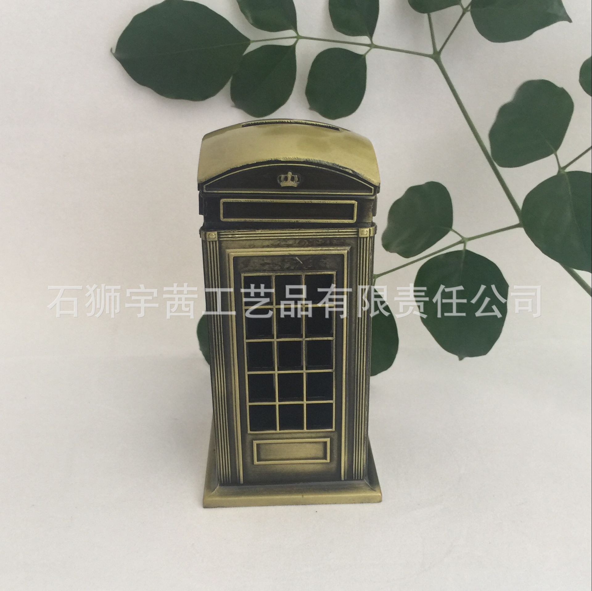 走進俄羅斯卡斯利市建筑工藝美術品工廠 工藝與藝術的融合