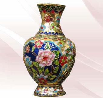 景泰藍 銅胎掐絲琺瑯，流光溢彩的民族瑰寶